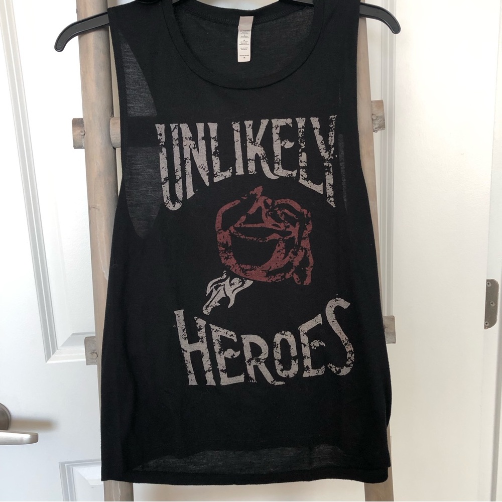 Unlikely Heroes Tank Top SZ M